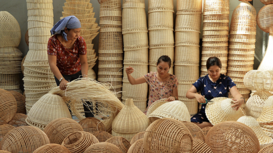 Bài 8: Có nên mở xưởng nhỏ - hợp tác gia công sản phẩm thủ công gỗ, tre nứa?