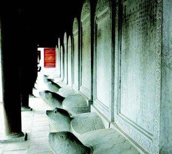 Vị Thám hoa dựng 10 tấm bia đầu tiên ở Văn Miếu là ai?