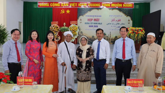 Rộn ràng Tết Roya Haji: Sức sống mới trong vùng đồng bào Chăm ở An Giang