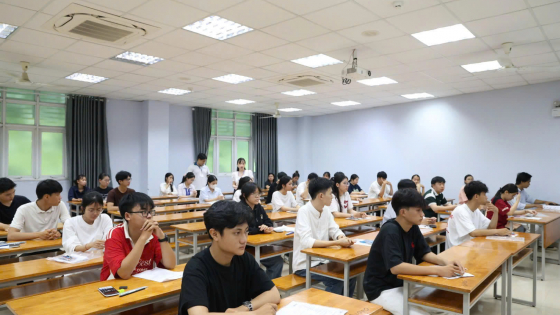 ĐHQG TP.HCM bác tin sao chép đề thi nước ngoài trong Kỳ thi Đánh giá năng lực đợt 2
