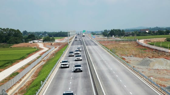Không chỉ 'giảm tải' dịp lễ 30/4, cao tốc mới Hà Tĩnh còn là lời khẳng định đanh thép về hạ tầng giao thông