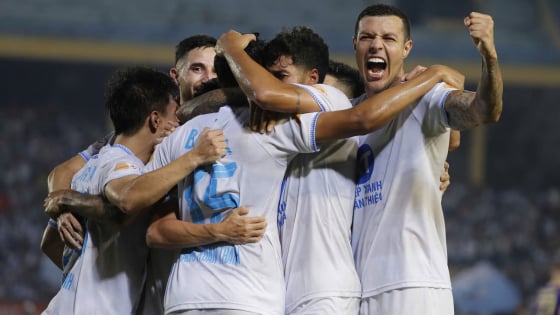 Đại thắng Hà Nội FC, Thép xanh Nam Định bỏ xa đối thủ 5 điểm trên BXH V.League