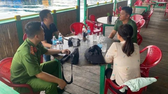 Phát hiện một nhà hàng ở Nha Trang có 21 con ốc tù và quý hiếm, ngành chức năng vận động thả ra biển 