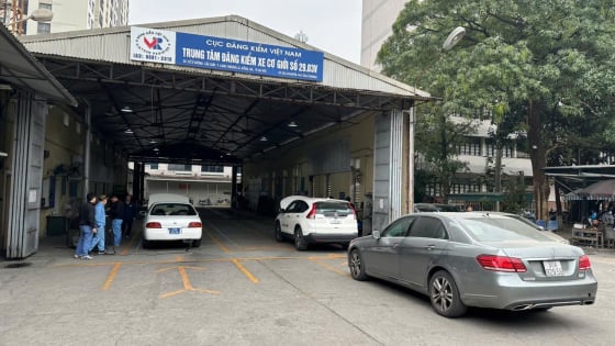 Siết tiêu chuẩn khí thải ô tô, xe máy: Chuyên gia nói 'cần mô hình linh hoạt'