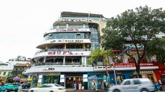 Thông tin mới nhất về việc phá dỡ tòa nhà “Hàm cá mập”