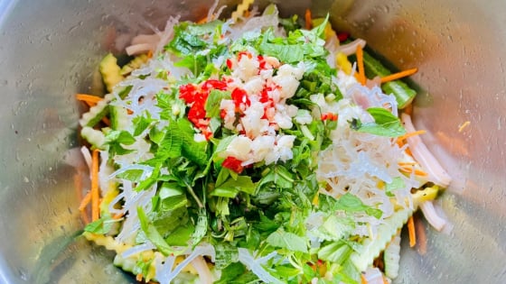 Loại rau trắng muốt, giàu khoáng chất, giúp ngăn ngừa bướu cổ, tốt tim bổ xương, món ăn thanh mát mùa hè