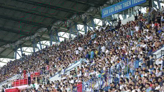 'Chảo lửa' Thiên Trường sục sôi trước giờ đại chiến Thép Xanh Nam Định vs HAGL