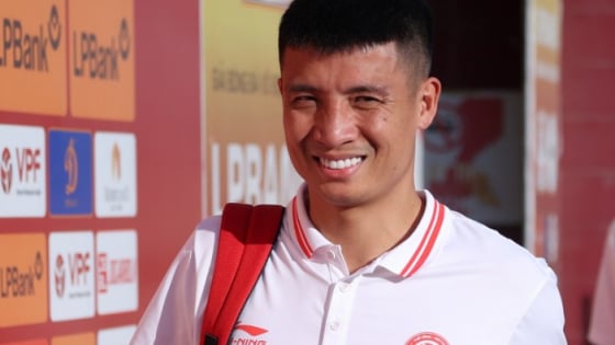 Hà Nội FC nhắm chiêu mộ Bùi Tiến Dũng từ Thể Công Viettel