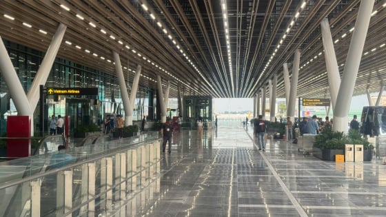 Sau 1 tháng khai thác, nhà ga hàng không nghìn tỷ tại TP.HCM hoạt động ra sao?