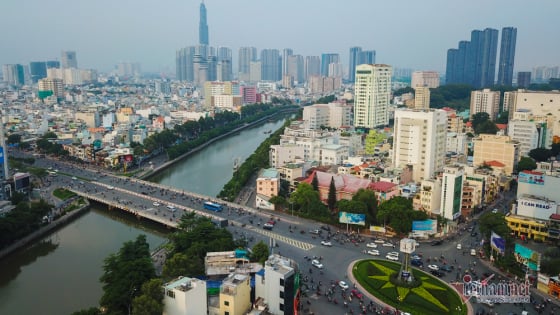 Sau sáp nhập với Bình Dương và BR-VT, siêu đô thị TP.HCM mới sẽ phát triển theo hướng nào?