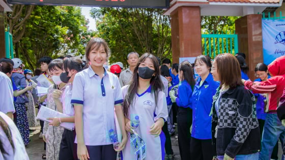 Nhiều thí sinh tự tin đạt điểm cao với đề thi Ngữ văn vào lớp 10 tại Đắk Lắk
