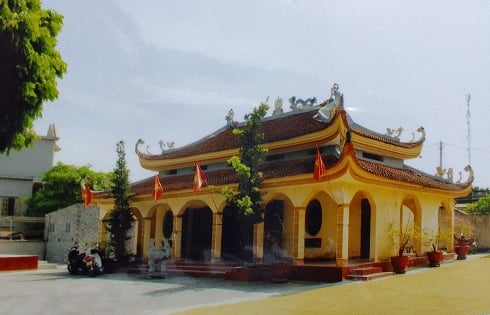 Trước ngày sáp nhập Ninh Bình, Nam Định, Hà Nam là quê hương vị anh hùng chống Pháp, khởi nghĩa ngay tại chổ, vua Tự Đức nhà Nguyễn phong là Hiệp quản