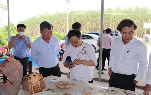 Một thương cảng xa xưa đã phát lộ khi đào khảo cổ tại một ấp hẻo lánh ở Bà Rịa-Vũng Tàu
