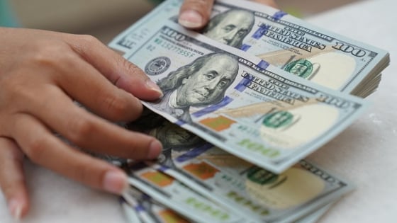 Giá USD hôm nay 10/6: VND mất giá 1,8%, nhiều khả năng suy yếu vào cuối năm
