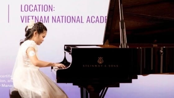Tôi không cần gì cho mình, tôi chỉ cầu xin một phép màu cho con