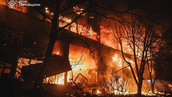 'Báo động đỏ từ Kharkov': Quan chức Ukraine bàng hoàng chứng kiến đòn đánh kinh người của 'sát thủ trên không' Nga