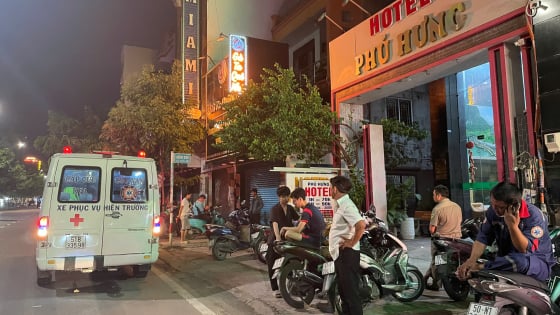 Nghi án chồng sát hại vợ trong khách sạn ở quận Tân Phú