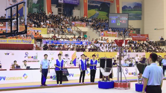 PVcomBank khẳng định sứ mệnh cộng đồng cùng Robocon 2025