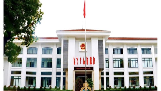 Quảng Ngãi điều động 36 cán bộ lãnh đạo đảm nhiệm trọng trách mới