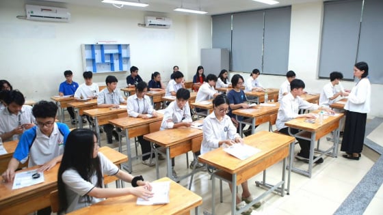 Ngày thi tốt nghiệp THPT đặc biệt: 1 buổi sáng thí sinh phân chia nhau thi 2/9 môn, mỗi môn 48 mã đề