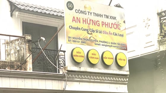  Đường dây sản xuất dầu ăn giả: Hé lộ chân dung “bà trùm” buôn dầu ăn lớn miền Tây