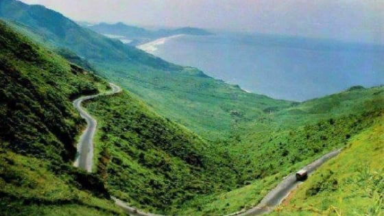 Từ tỉnh Hà Tĩnh, qua con đèo nào là sang tỉnh Quảng Trị?