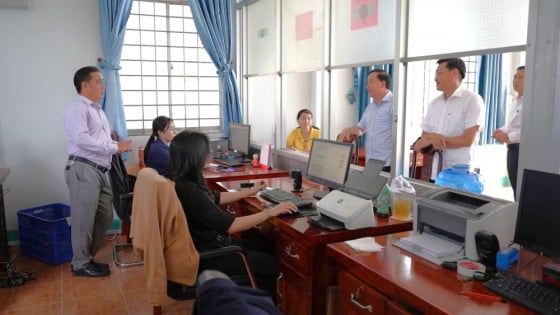  Tây Ninh 4 ngày đầu sáp nhập, dân thắc mắc gì, gọi ngay  lãnh đạo xã 