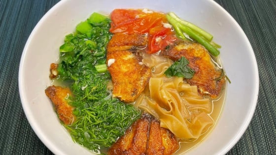 Chán bún, phở hay cháo, thử nấu bánh đa cá rô cho cả nhà ăn sáng, cực ngon mà dễ làm