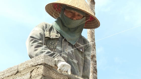 Niềm vui của người dân nghèo ở một xã vùng cao tỉnh Thái Nguyên khi sở hữu những ngôi nhà mơ ước 