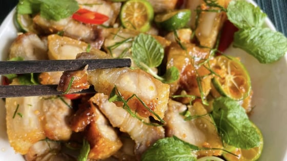 Thịt ba chỉ heo đừng kho hay rim, làm món này lạ miệng, dễ ăn, đảm bảo cả nhà đều mê 