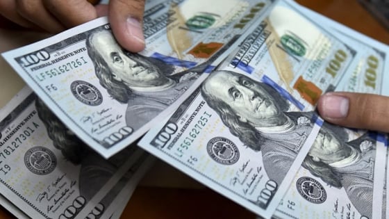 Giá USD hôm nay 10/7: Biến động nhẹ sau khi Tổng thống Mỹ công bố mức thuế quan đối với 6 quốc gia