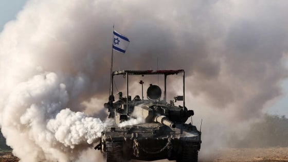'Phải chấm dứt cuộc thảm sát này': Israel tấn công nhà thờ có 600 dân thường trú ẩn ở Gaza, Giáo hoàng Leo 'phẫn nộ'