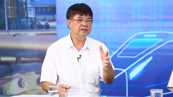 Xe máy chạy xăng dầu, đặc biệt xe cũ nát được coi là “nguồn phát thải di động” khó kiểm soát?