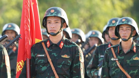 Chiến sĩ trẻ Quân đoàn 34 “vượt nắng, thắng mưa” trên thao trường nhiệm vụ A80