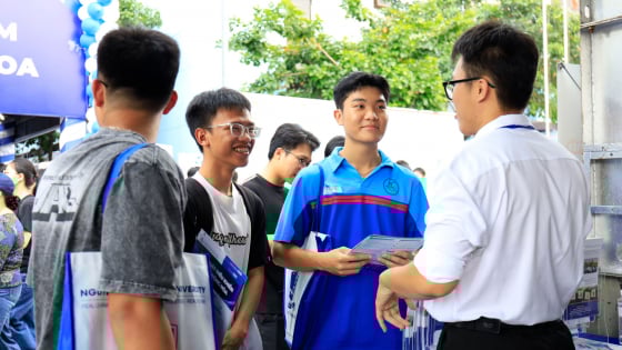 Cập nhật điểm sàn, điểm chuẩn đại học tư thục ở TP.HCM 2025: 15-16 điểm có chắc suất?