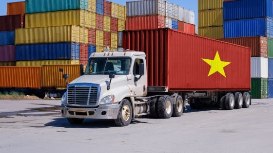 Dệt may Việt Nam có cơ hội vàng để bứt phá sau khi Mỹ siết thuế với loạt đối thủ châu Á