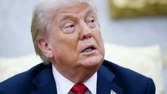 Chuyên gia kinh tế hàng đầu cảnh báo Mỹ hứng thiệt hại nặng nhất từ thuế quan của ông Trump vào cuối năm nay