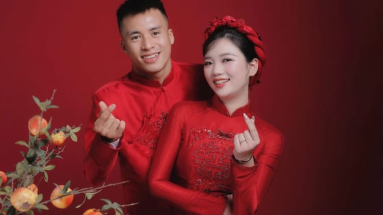 Tiền vệ CLB Ninh Bình: Từng vô địch V.League, vợ xinh xắn