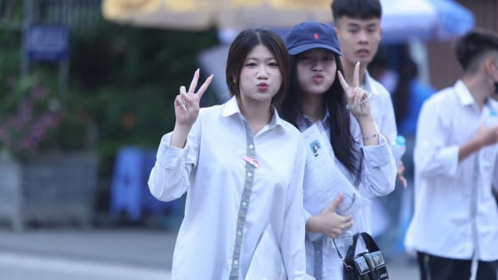 Ngày cuối cùng đăng ký nguyện vọng: Dự đoán điểm chuẩn đại học năm 2025 liệu có'biến động mạnh'?