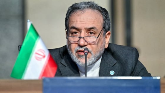 Bom gài trước cửa nhà: Ngoại trưởng Iran tiết lộ thoát âm mưu ám sát của Israel trong gang tấc