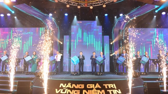 HoSE ra mắt Hệ thống Công nghệ thông mới cho thị trường chứng khoán