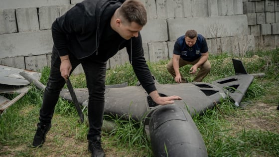 Nhanh đến mức không thể bắn hạ: Ukraine kinh hoàng trước vũ khí 'tối thượng' bay trên 500km/h Nga dội vào Kiev