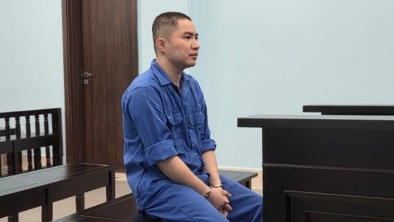 Chém nhau trọng thương từ việc gõ cửa phòng vợ chồng người khác lúc nửa đêm