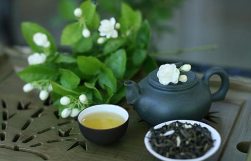TP.HCM đưa “ngoại giao trà” vào khách sạn cao cấp