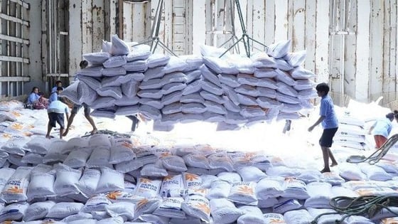 Philippines tạm ngừng nhập khẩu gạo trong 60 ngày, gạo Việt sẽ ảnh hưởng ra sao?