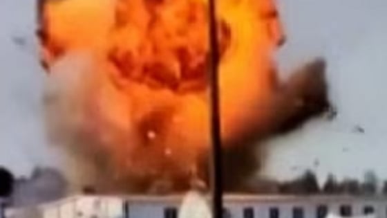Ukraine đánh vào 'huyết mạch nhiên liệu' của Nga ở Rostov, quê hương ông Zelensky rung chuyển vì đòn tấn công dữ dội