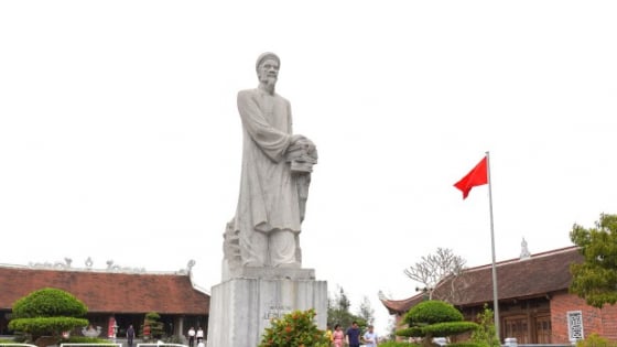 Thái Bình là quê nội, Hưng Yên là quê ngoại của bảng nhãn Lê Quý Đôn, vùng đất giao thoa về hôn nhân, huyết thống