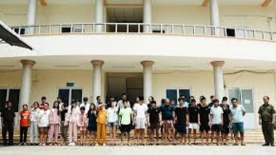 Cận cảnh vụ bắt giữ các đối tượng trong đường dây ma túy liên tỉnh tại Thành phố Hồ Chí Minh