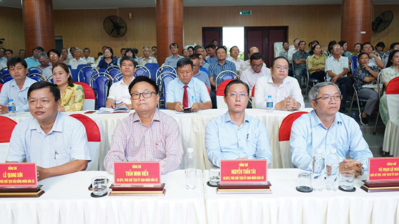 Xã Nhà Bè giảm 20-30% thời gian xử lý thủ tục sau một năm thí điểm mô hình mới