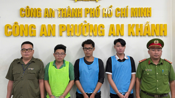Bắt 3 thanh niên xưng cảnh sát hình sự, chặn đường kiểm tra rồi chiếm đoạt tài sản 
